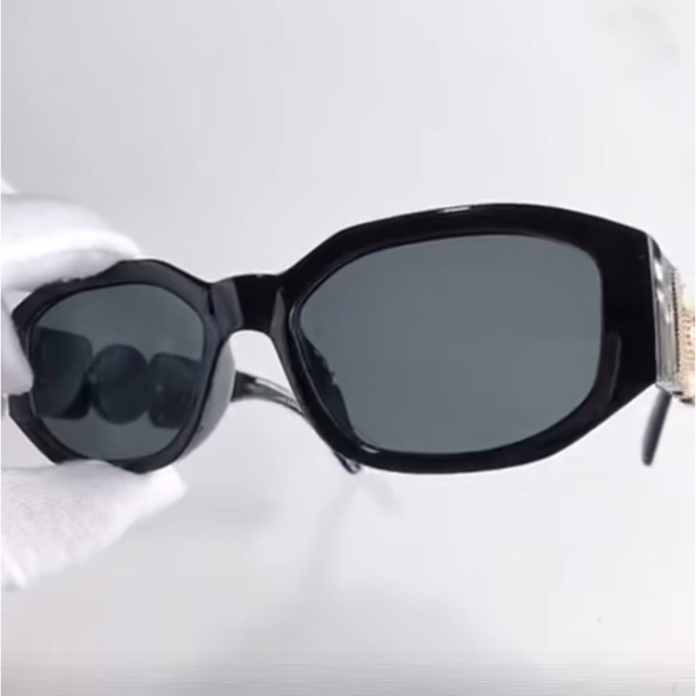 🎉Last Pair New Rectangle Frame Fashion Lux Designer Sun Glasses UV400 - Picture 16 of 16